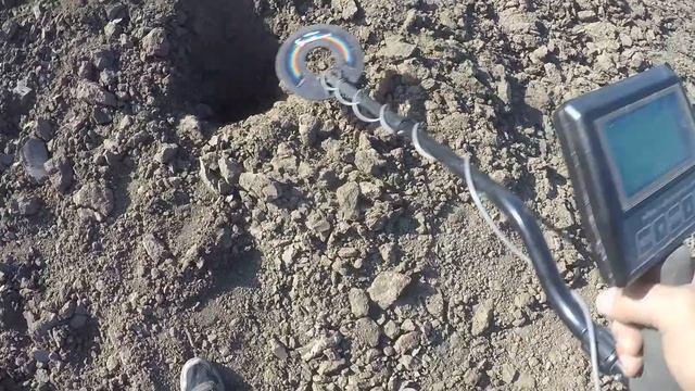 Тест приборов на поле Whites Spectrum XLT, White's Treasure Pro и Minelab EQUINOX 800 смотреть онлайн