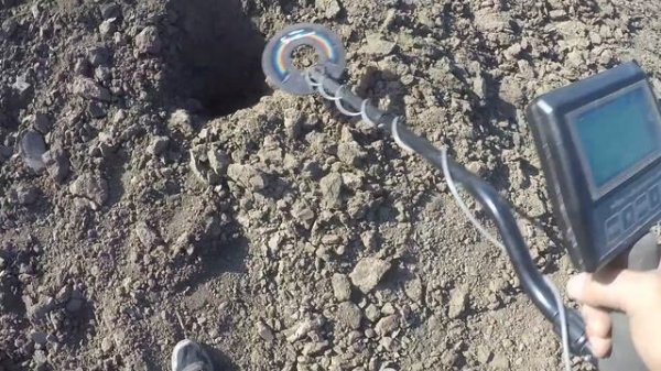 Тест приборов на поле Whites Spectrum XLT, White's Treasure Pro  и Minelab EQUINOX 800