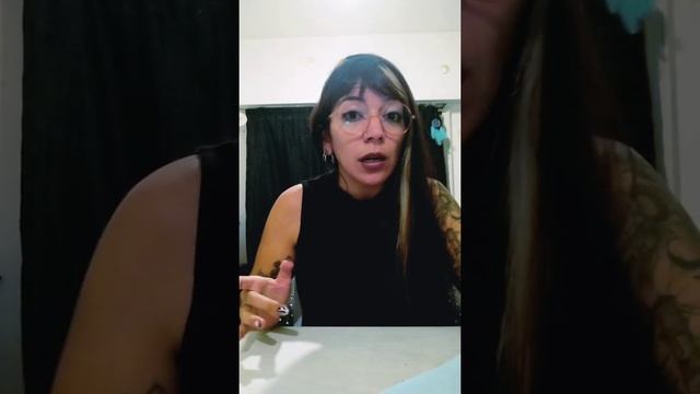 Texto de Nina Ferrari por @cucacuquilla смотреть онлайн