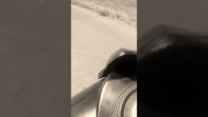 показываю как работает скутер 80 кубов когда едет