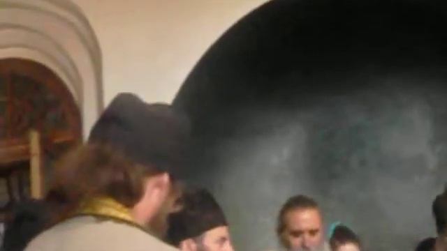 04. Молебен у раки Пр. Иринарха, перед выходом (собор Бориса и Глеба) смотреть онлайн