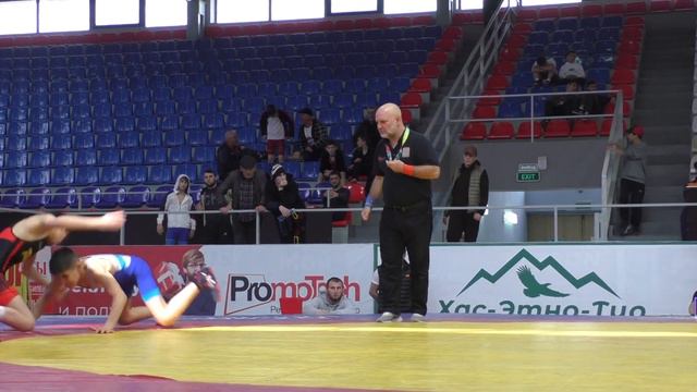 Энеев Мансур (КБР) - Томаев Артур (РСО-Алания) смотреть онлайн