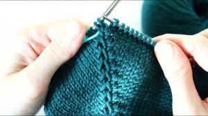 Вяжу манишку. Прибавки петель