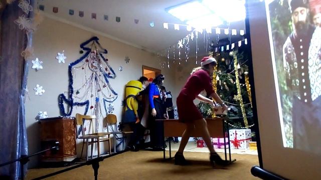 Шкільний Новий Рік смотреть онлайн