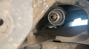 Замена втулки на рулевой рейке Рено Меган 2