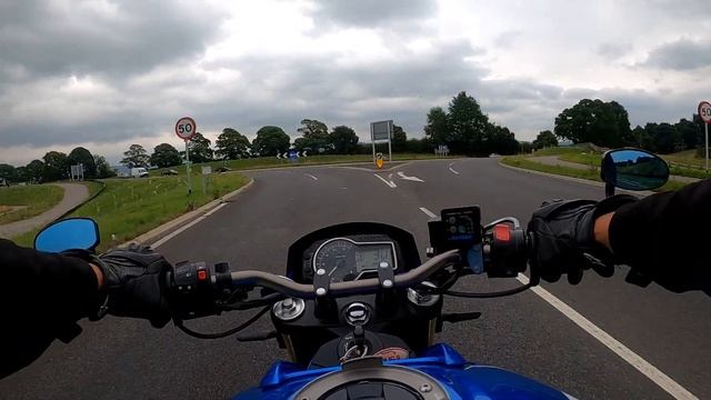 2016 SUZUKI GSR750 AL5 ABS WALKAROUND & TEST RIDE