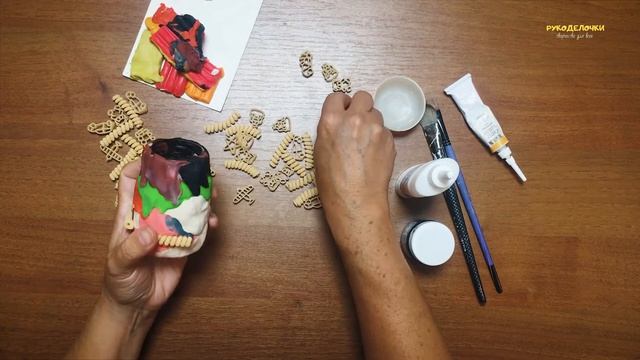 Ваза своими руками / Вазочка ИЗ БАНКИ мастер-класс / Рукоделочки смотреть онлайн