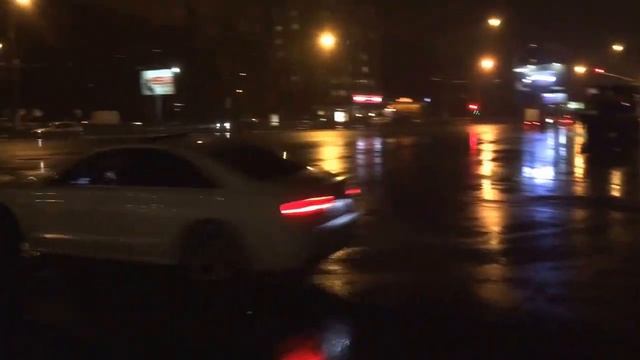 Audi S8 4.0t 520hp donuts drag vs смотреть онлайн