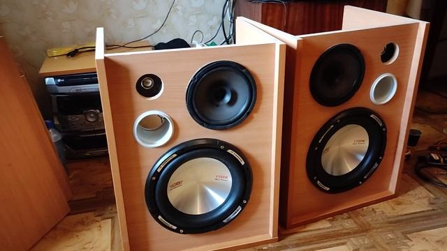 Мощные самодельные колонки HI-FI ЧАСТЬ ПЕРВАЯ смотреть онлайн