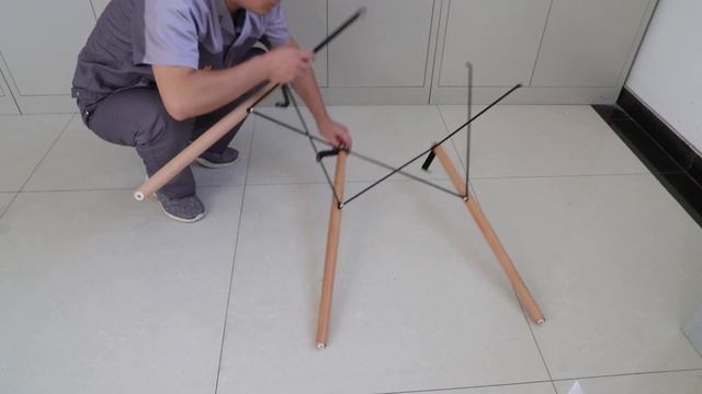 Joolihome Installation video of Eames glass round table смотреть онлайн