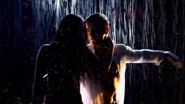 Танец под дождём смотреть онлайн