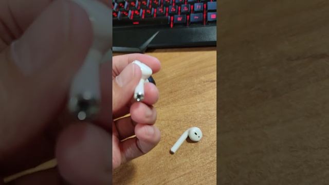Оригинальные Наушники Apple Airpods продаю подписчикам смотреть онлайн