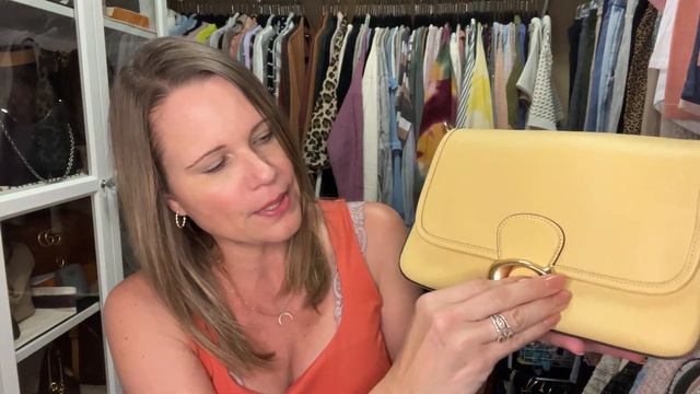 Real or Replica - How does my subscriber's Coach Soft Tabby in Vanilla compare to my authentic one? смотреть онлайн