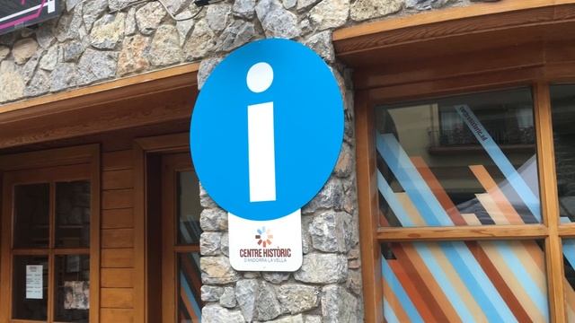 The Old Quarter of Andorra La Vella, Andorra | Virtual travel by allthegoodies.com смотреть онлайн