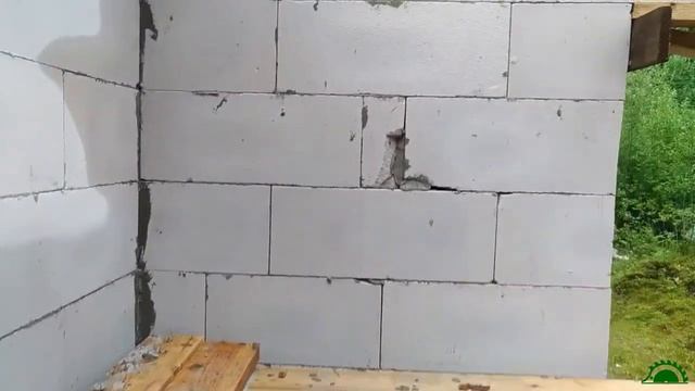 Пристройка к дому из газобетона_ кладка стен