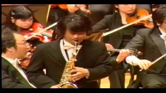 Classical Saxophone Sarasate's Zigeunerweisen (Gypsy Airs) - 심삼종 PsalmShim смотреть онлайн