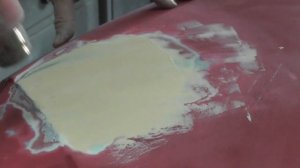 Капот красный шпаклюем,грунтуем,красим