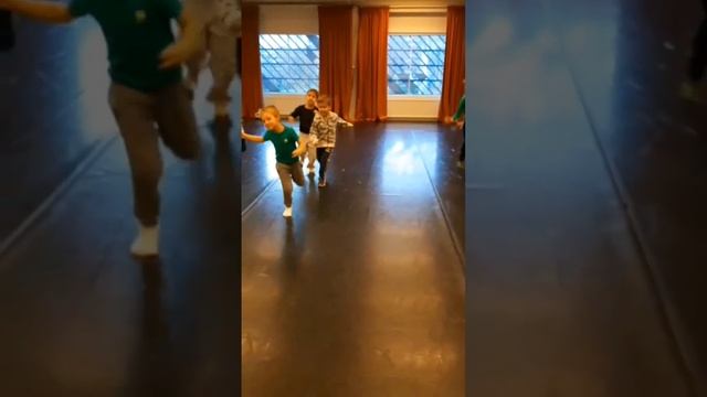 #детские тренировки #amsterdam #кикбоксинг #kikboxing #boxing #top смотреть онлайн