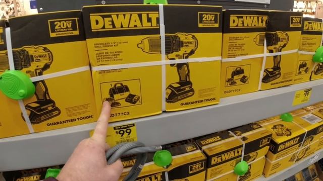 Инструмент компании DeWALT.