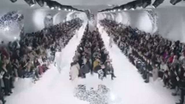 Christian Dior Spring/Summer 2018 смотреть онлайн