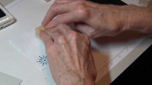 Vellum Snow Flake Card Tutorial смотреть онлайн