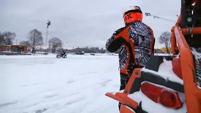 Зимний экстрим в X-Park. Крещение смотреть онлайн