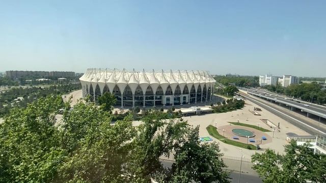 Ташкент с высоты - парк Гуляма, Бунедкор и телебашня смотреть онлайн