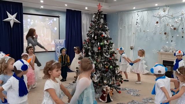 "Песня про саночки" смотреть онлайн