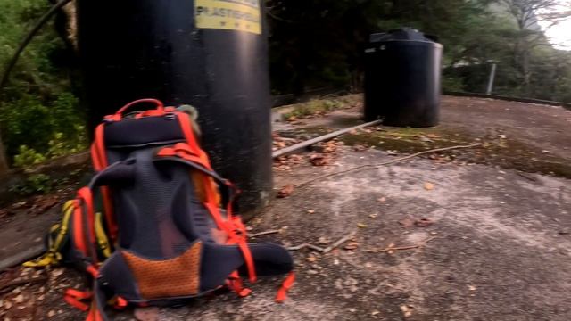 Башня Амбулувава. Ночевка на крыше полицейского участка смотреть онлайн