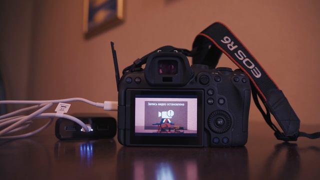 Canon EOS R6 питание от повербанка во время съемки видео смотреть онлайн
