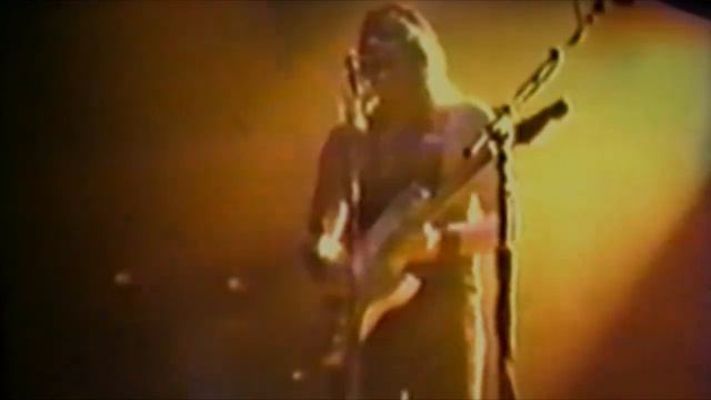 Bon Jovi - Livin' on a Prayer (live 1993) смотреть онлайн