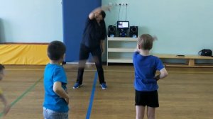 Утренняя зарядка для старшей и подготовительной к школе группы. МБДОУ "Березовский детский сад №9"