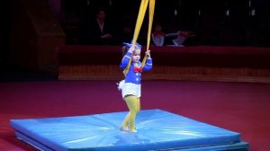 Бондаренко Николь, воздушная гимнастика на ремнях, 3 года