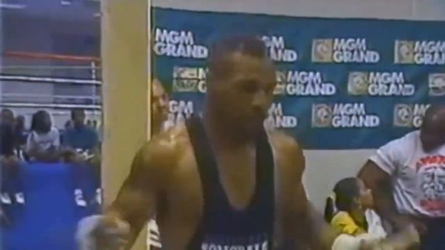 Майк Тайсон/офигенное видео
