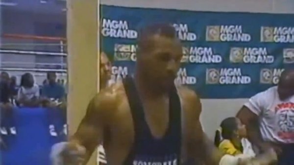 Майк Тайсон/офигенное видео