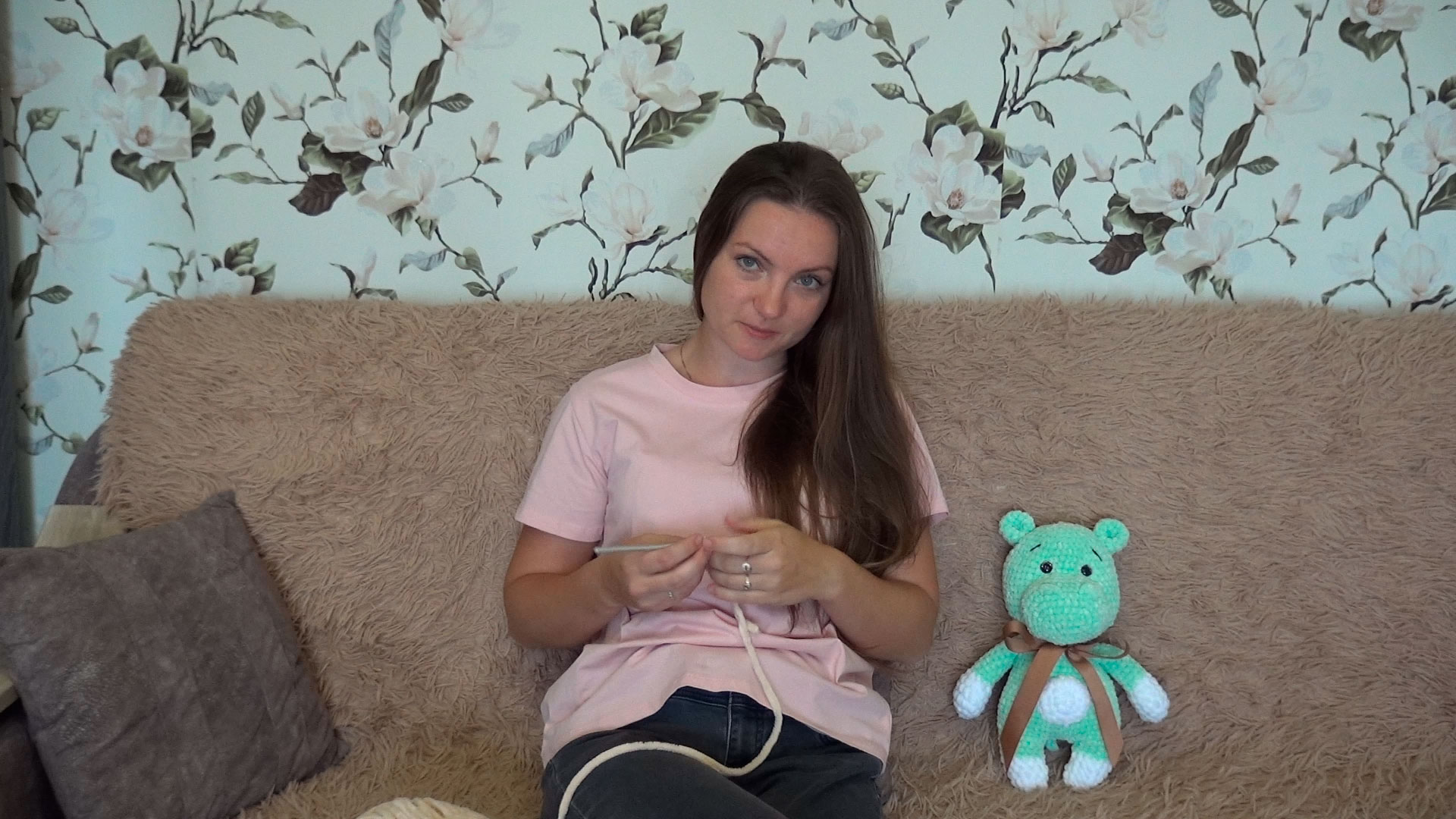 ВЛОГ 2. "Заметки крючком" с Анастасией Медведевой / УЕЗЖАЮ в отпуск / Запись мастер-классов на паузе смотреть онлайн