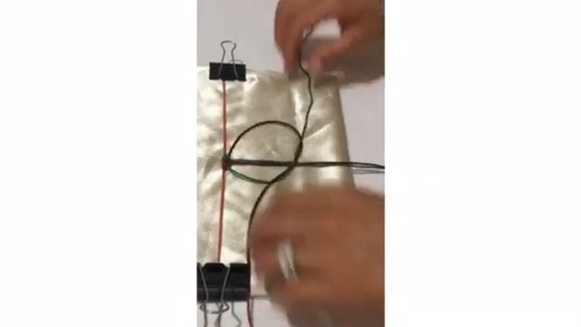 Кружок "Рукодельница", преподаватель Эдилбекова Г.С., тема урока "Одинарный плоский узел". смотреть онлайн