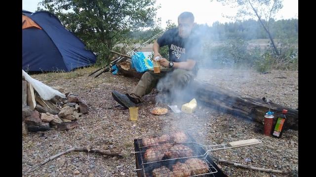 Рыбалка на Чарыше , как Леха поймал Хариуса #рыбалка #ru_kompass