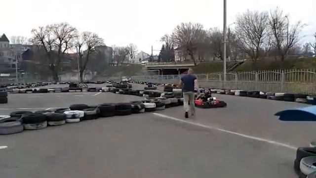 Картинг прокат в Могилеве и что нашли когда рыли фундамент\Karting rental in Mogilev. смотреть онлайн
