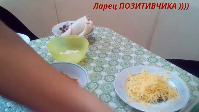 Фаршированные кальмары с двумя разными начинками смотреть онлайн