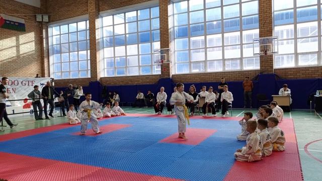 Я вытупаю простите это видео должно было выйти 21 октября а вышло 28 смотреть онлайн