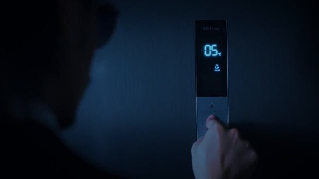 CHiQ Refrigerator | Set the exact temperature of each zone with the push of a button смотреть онлайн