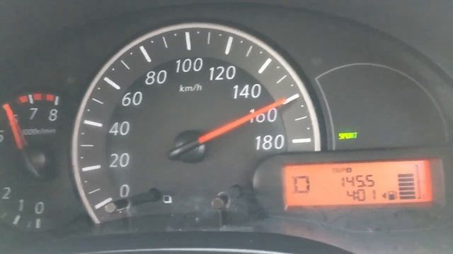 TopSpeed Nissan March 1.2 Auto