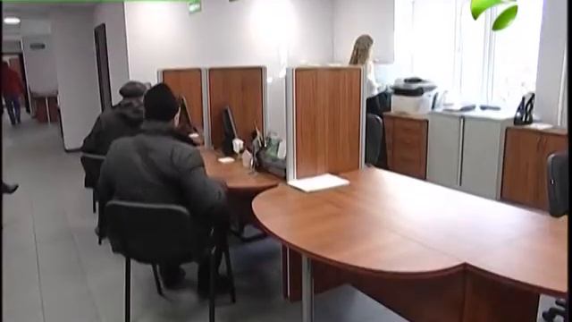 В Новом Уренгое открылся Многофункциональный центр смотреть онлайн