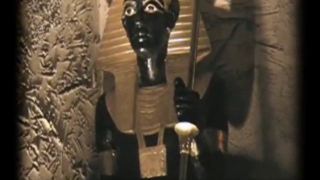 Tour of King Tut's Tomb смотреть онлайн