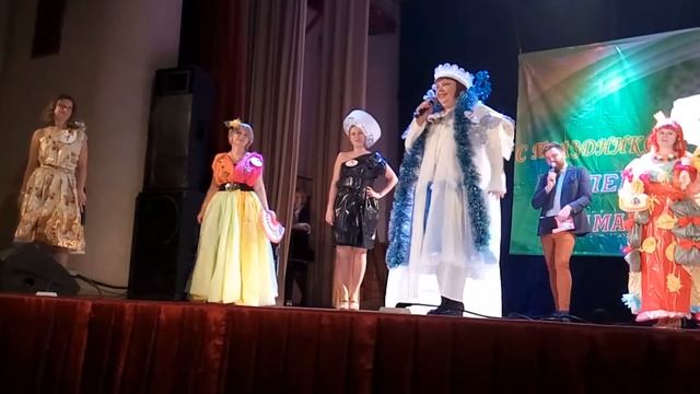 Костюм из подручных средств -конкурс смотреть онлайн