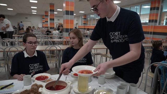 Добавить рисовую и пшенную каши в меню попросили школьники Вологды смотреть онлайн