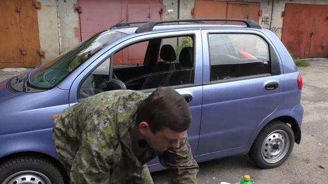 Maserati, цвета "Василёк" - установка дефлекторов окон. смотреть онлайн