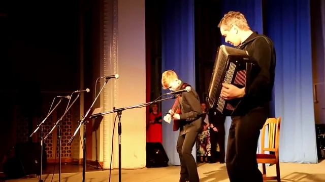 Ильяс гараев Старое Банджо на балалайке смотреть онлайн