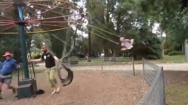 A carousel смотреть онлайн